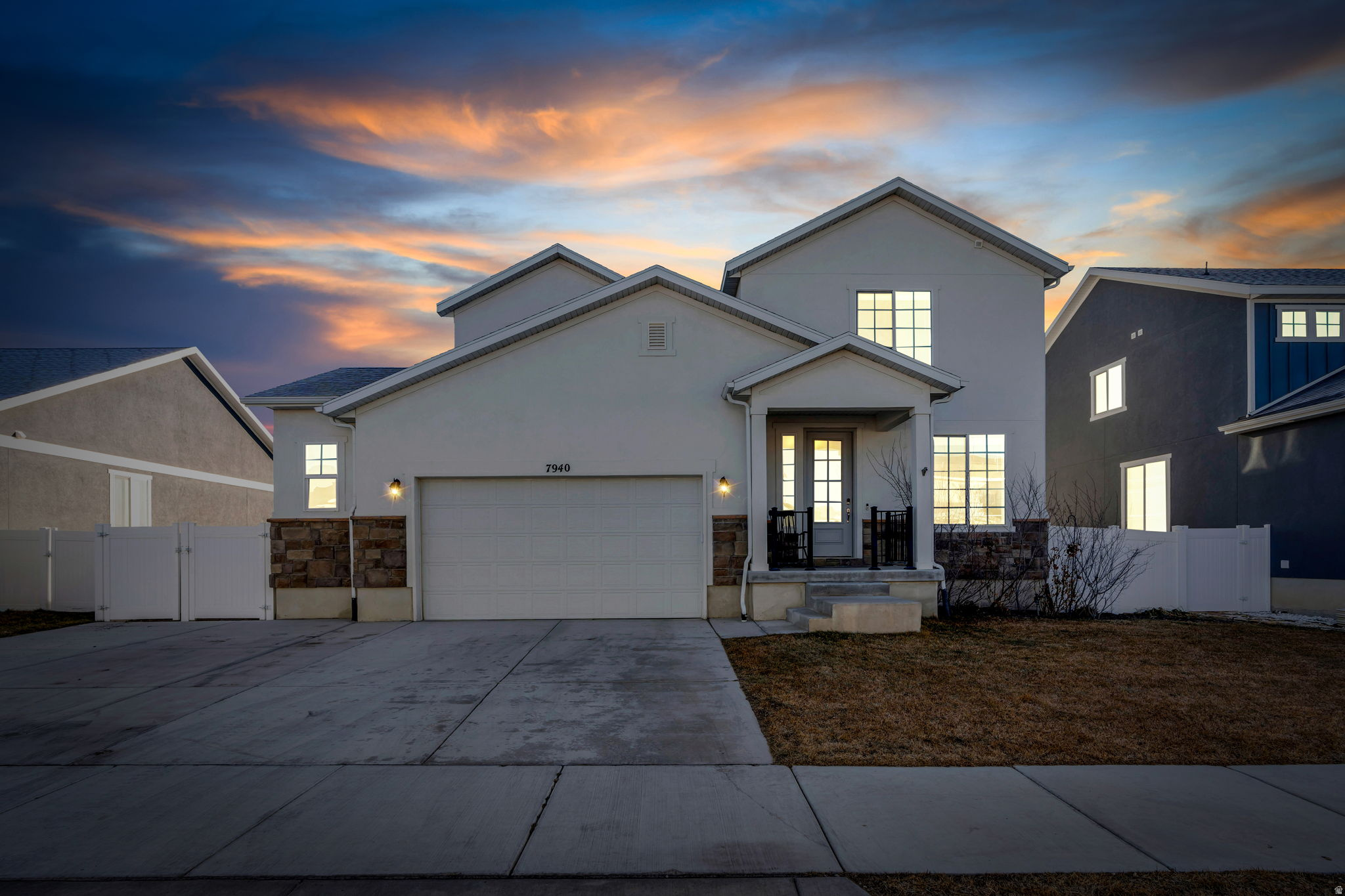 SUNSET RIDGE - Residential