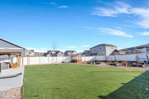 Tiny photo for 7940 N SEATTLE SLEW RD, Eagle Mountain, UT 84005 (MLS # 2135278)