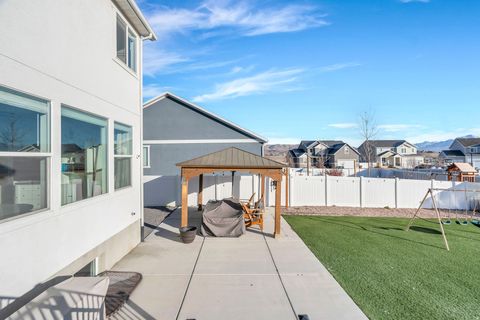 Tiny photo for 7940 N SEATTLE SLEW RD, Eagle Mountain, UT 84005 (MLS # 2135278)