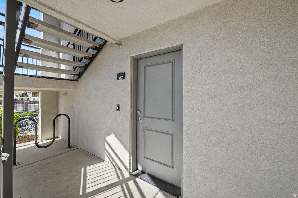 Photo of 1167 E TELEGRAPH ST #A101, Washington, UT 84780 (MLS # 2178252)