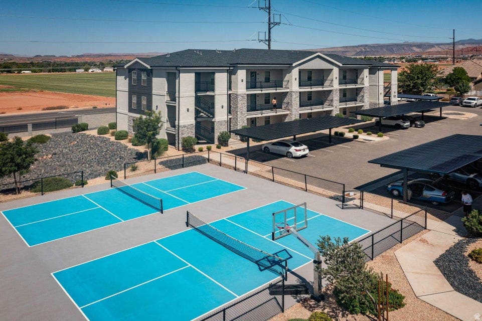 Photo of 1167 E TELEGRAPH ST #A101, Washington, UT 84780 (MLS # 2178252)