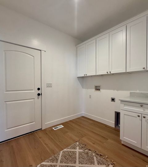 Tiny photo for 1198 W GRAYHAWK LOOP, Roosevelt, UT 84066 (MLS # 2126428)