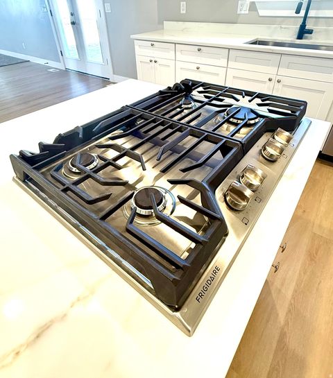 Tiny photo for 1198 W GRAYHAWK LOOP, Roosevelt, UT 84066 (MLS # 2126428)