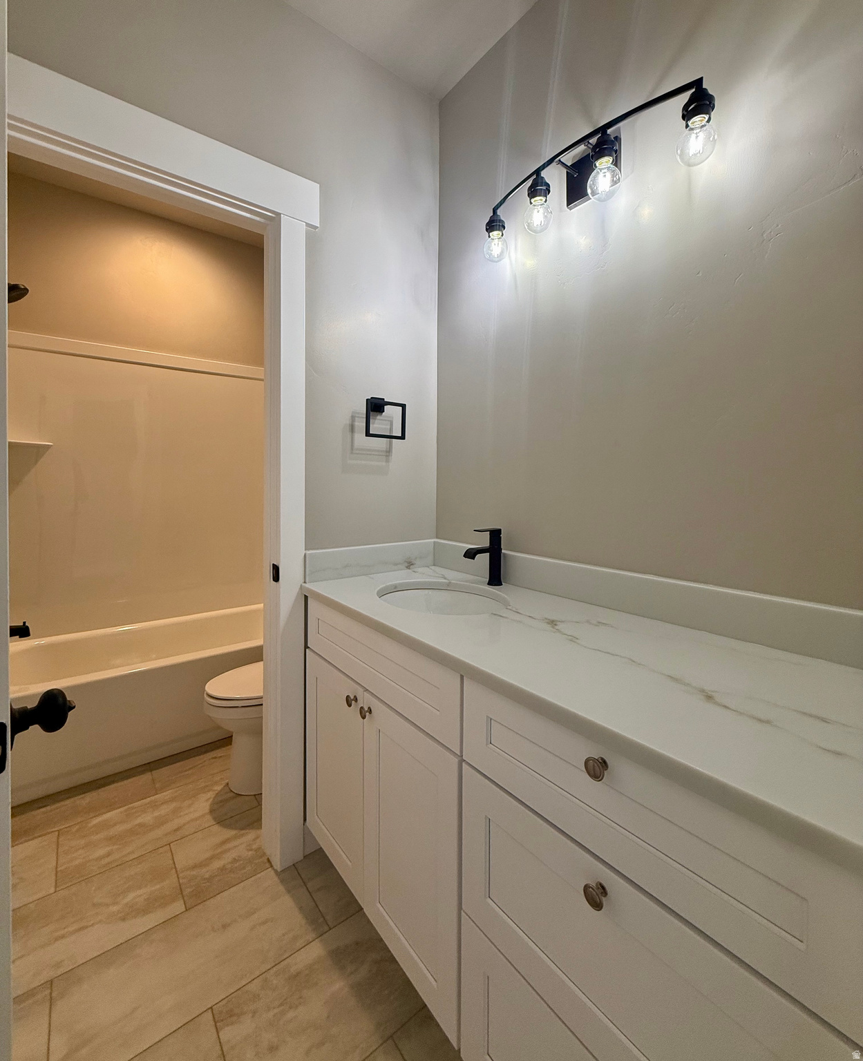 GRAYHAWK RIDGE - Residential