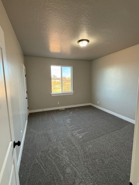 Tiny photo for 1198 W GRAYHAWK LOOP, Roosevelt, UT 84066 (MLS # 2126428)