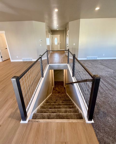 Tiny photo for 1198 W GRAYHAWK LOOP, Roosevelt, UT 84066 (MLS # 2126428)