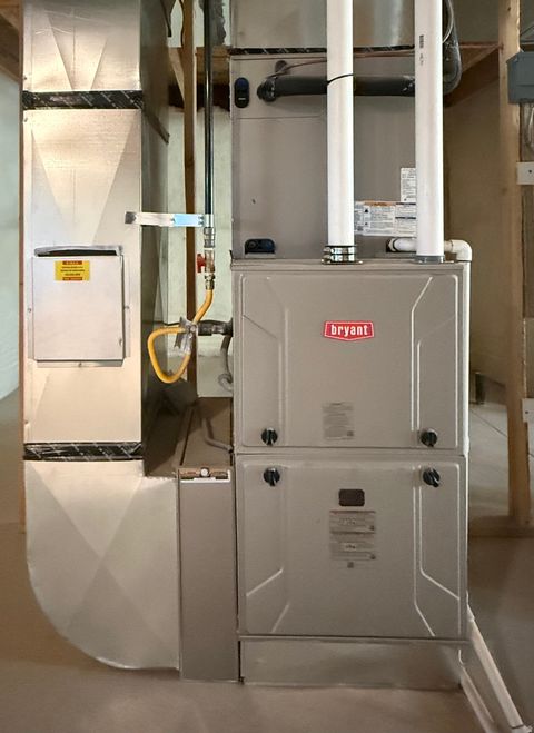 Tiny photo for 1198 W GRAYHAWK LOOP, Roosevelt, UT 84066 (MLS # 2126428)