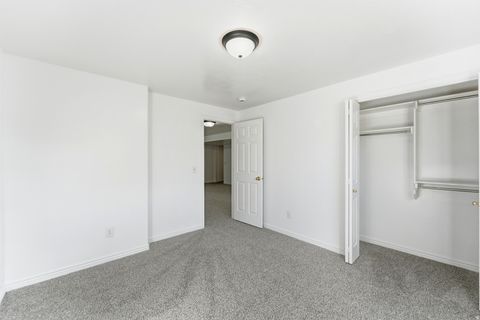 Tiny photo for 1430 S HEATHER LN, Syracuse, UT 84075 (MLS # 2124978)