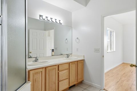 Tiny photo for 1430 S HEATHER LN, Syracuse, UT 84075 (MLS # 2124978)