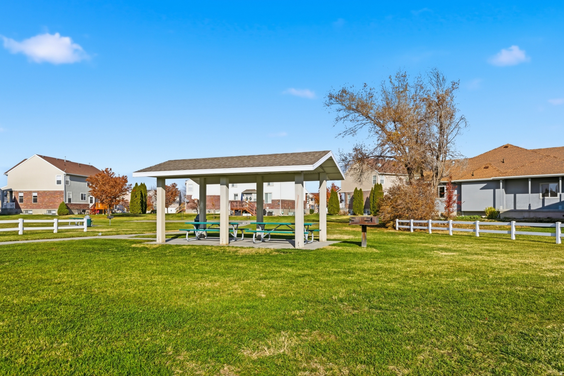 CROFTERS COVE - Residential