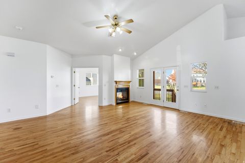 Tiny photo for 1430 S HEATHER LN, Syracuse, UT 84075 (MLS # 2124978)