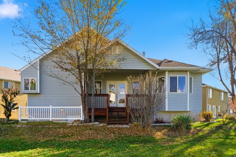 Tiny photo for 1430 S HEATHER LN, Syracuse, UT 84075 (MLS # 2124978)