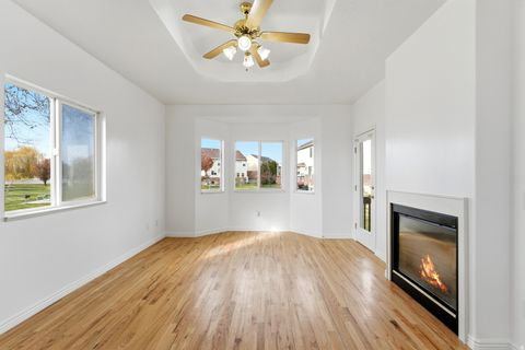 Tiny photo for 1430 S HEATHER LN, Syracuse, UT 84075 (MLS # 2124978)