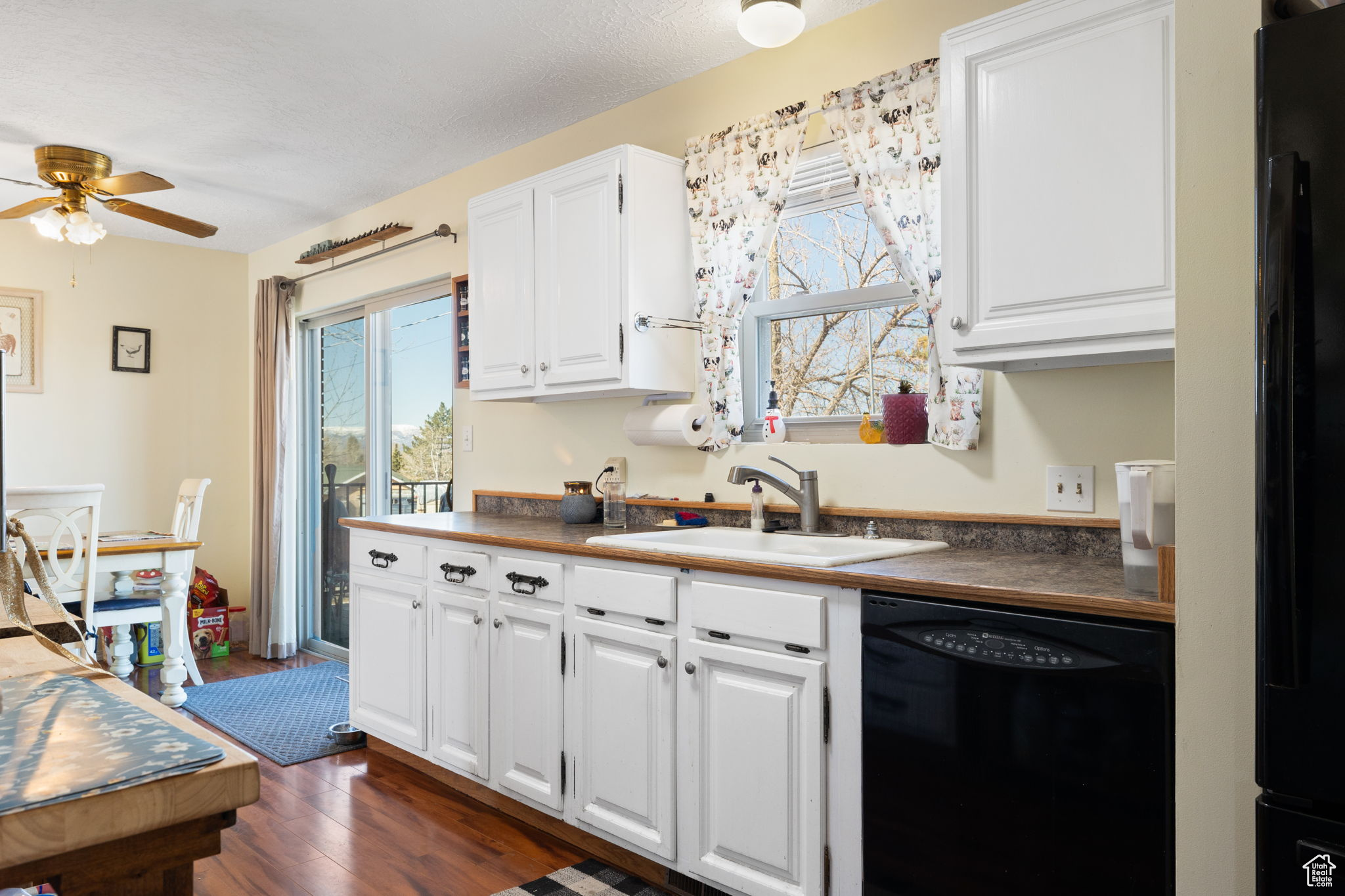 PLEASANT VIEW - Residential