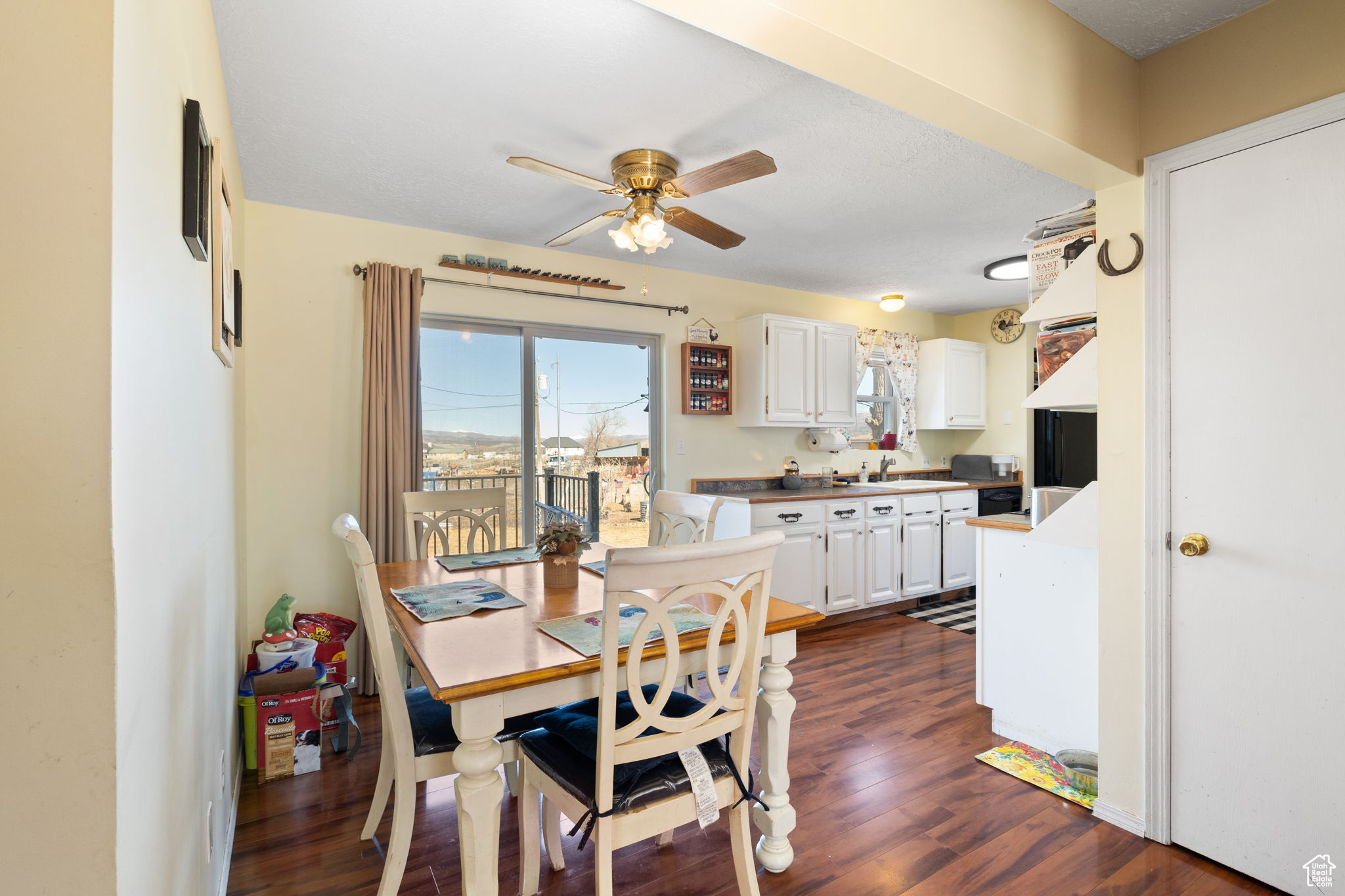 PLEASANT VIEW - Residential