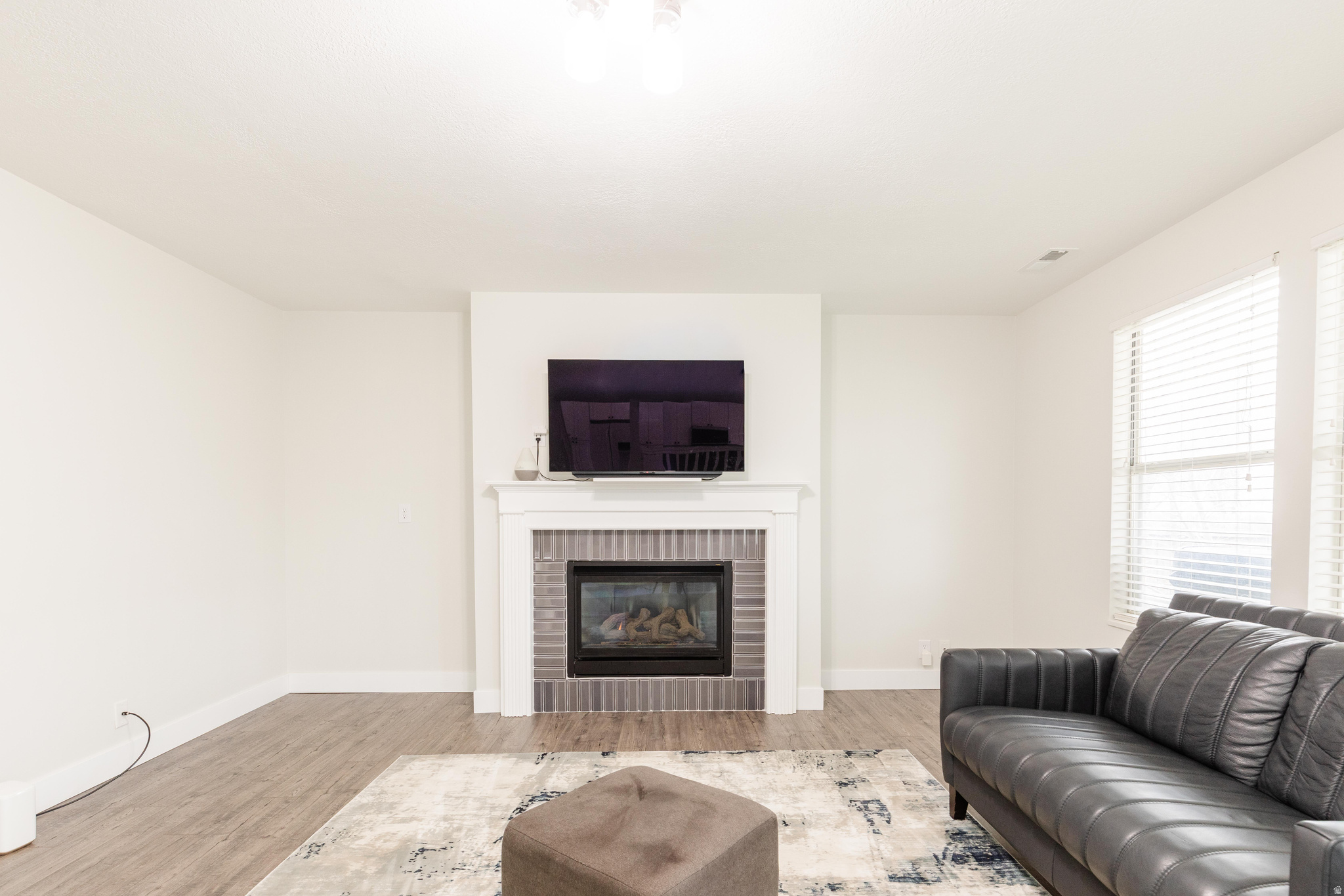 NORTH HILLS ESTATES - Residential