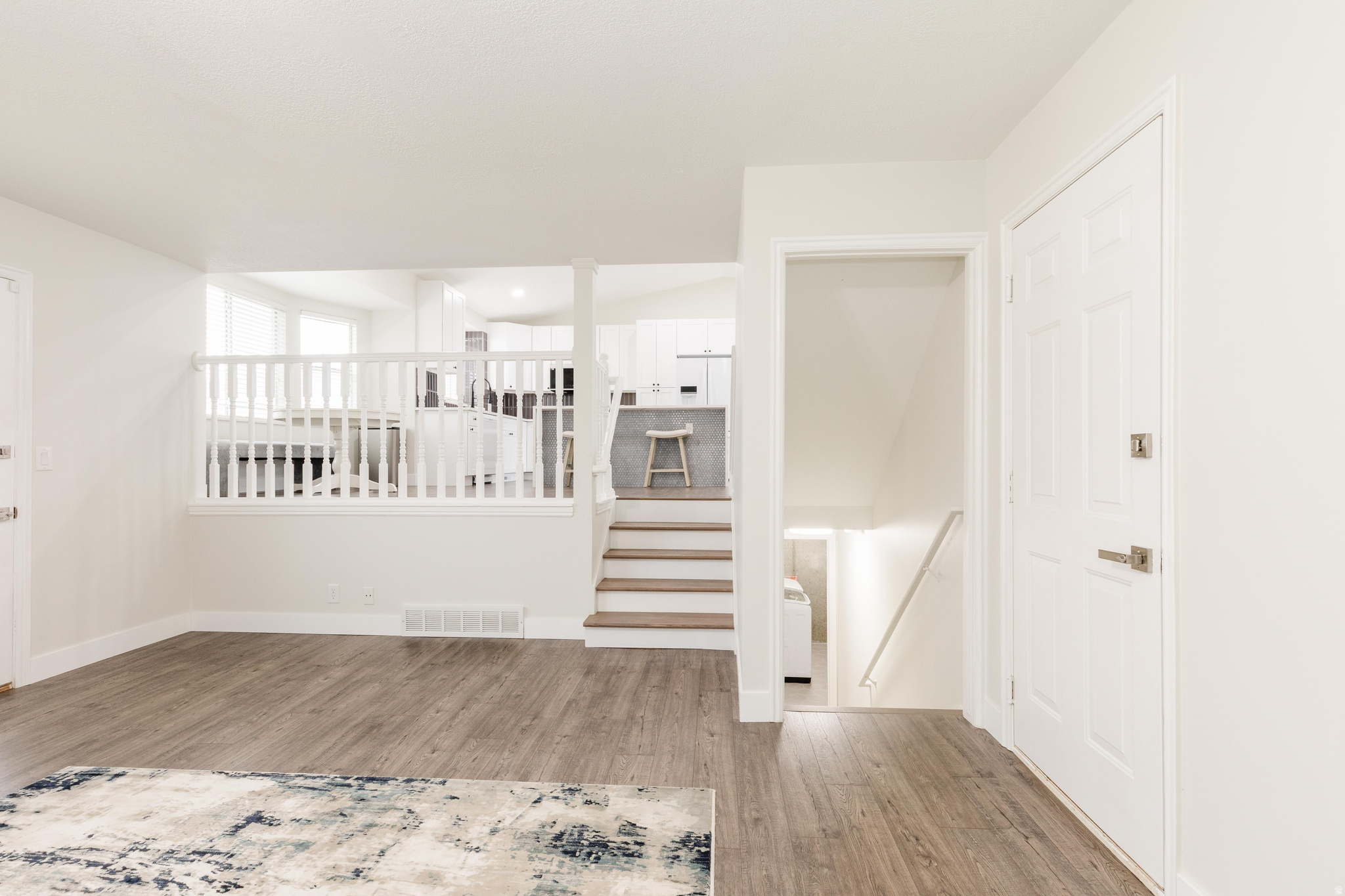 NORTH HILLS ESTATES - Residential