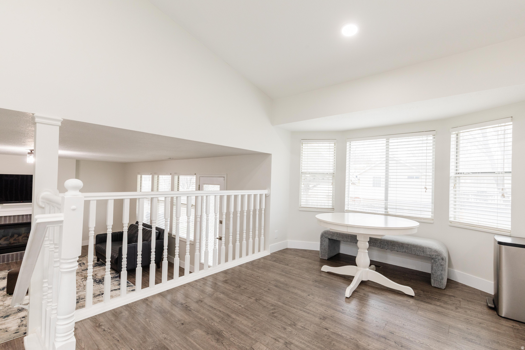 NORTH HILLS ESTATES - Residential