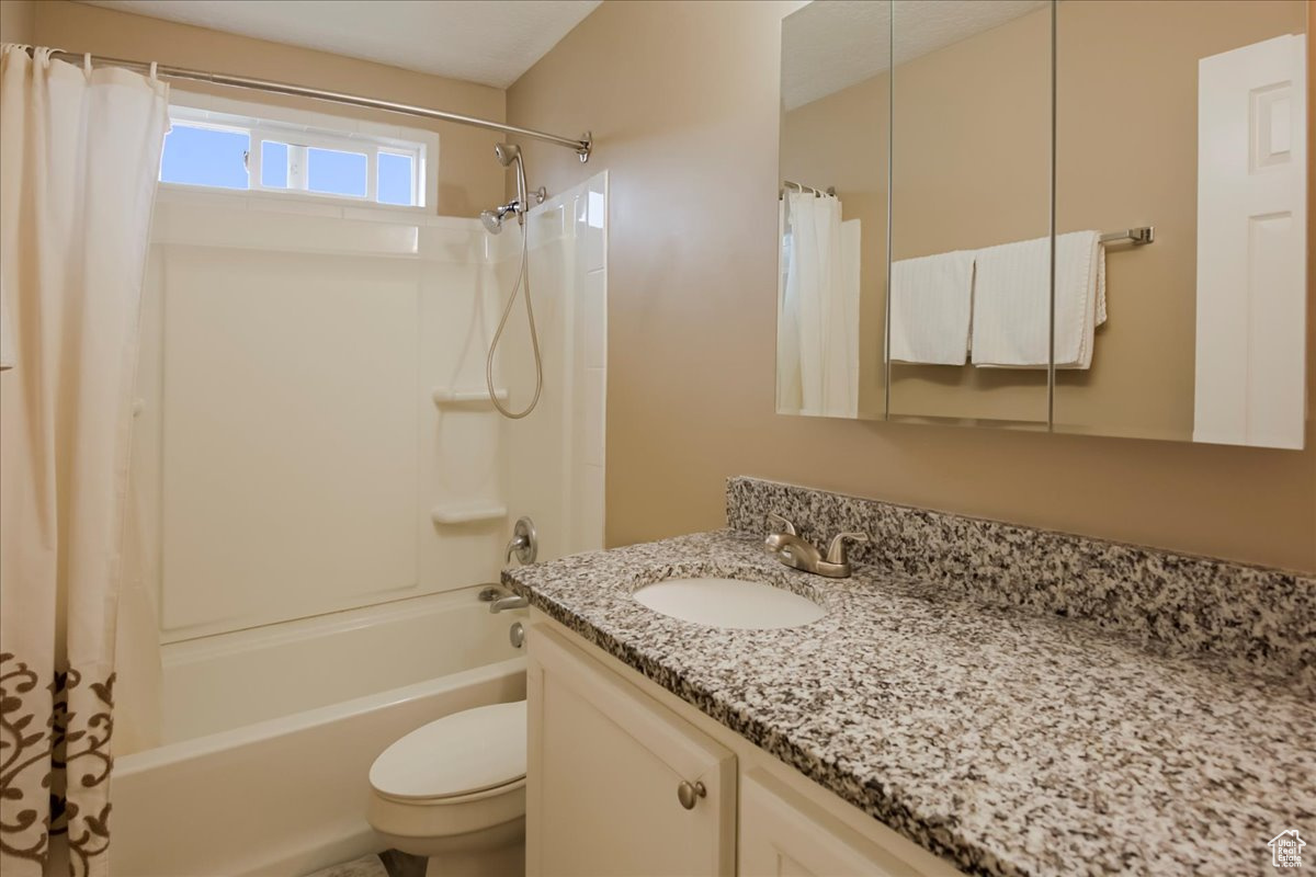 LOMOND DALE - Residential