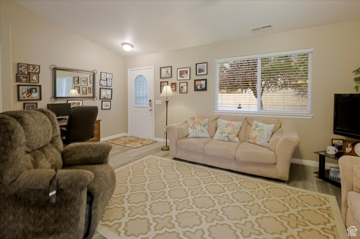 LOMOND DALE - Residential