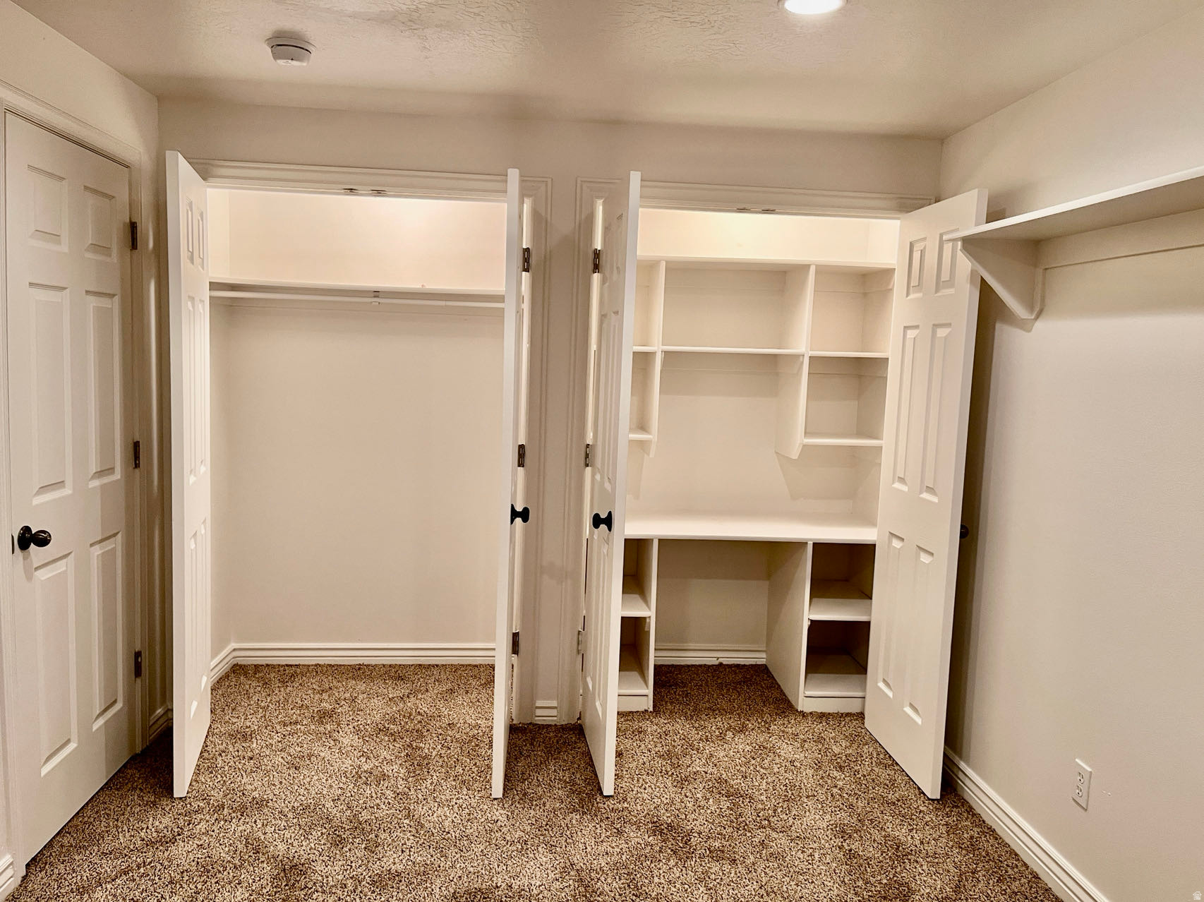 APPLE GROVE - Residential Lease