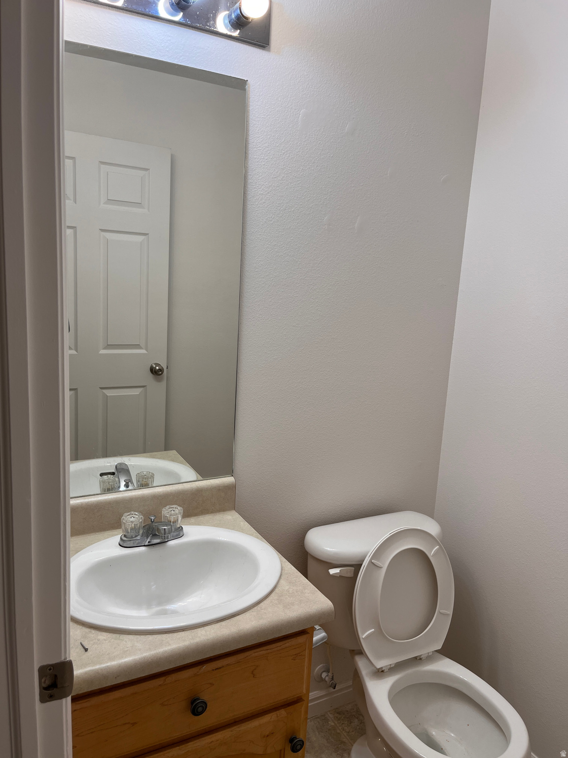 APPLE GROVE - Residential Lease