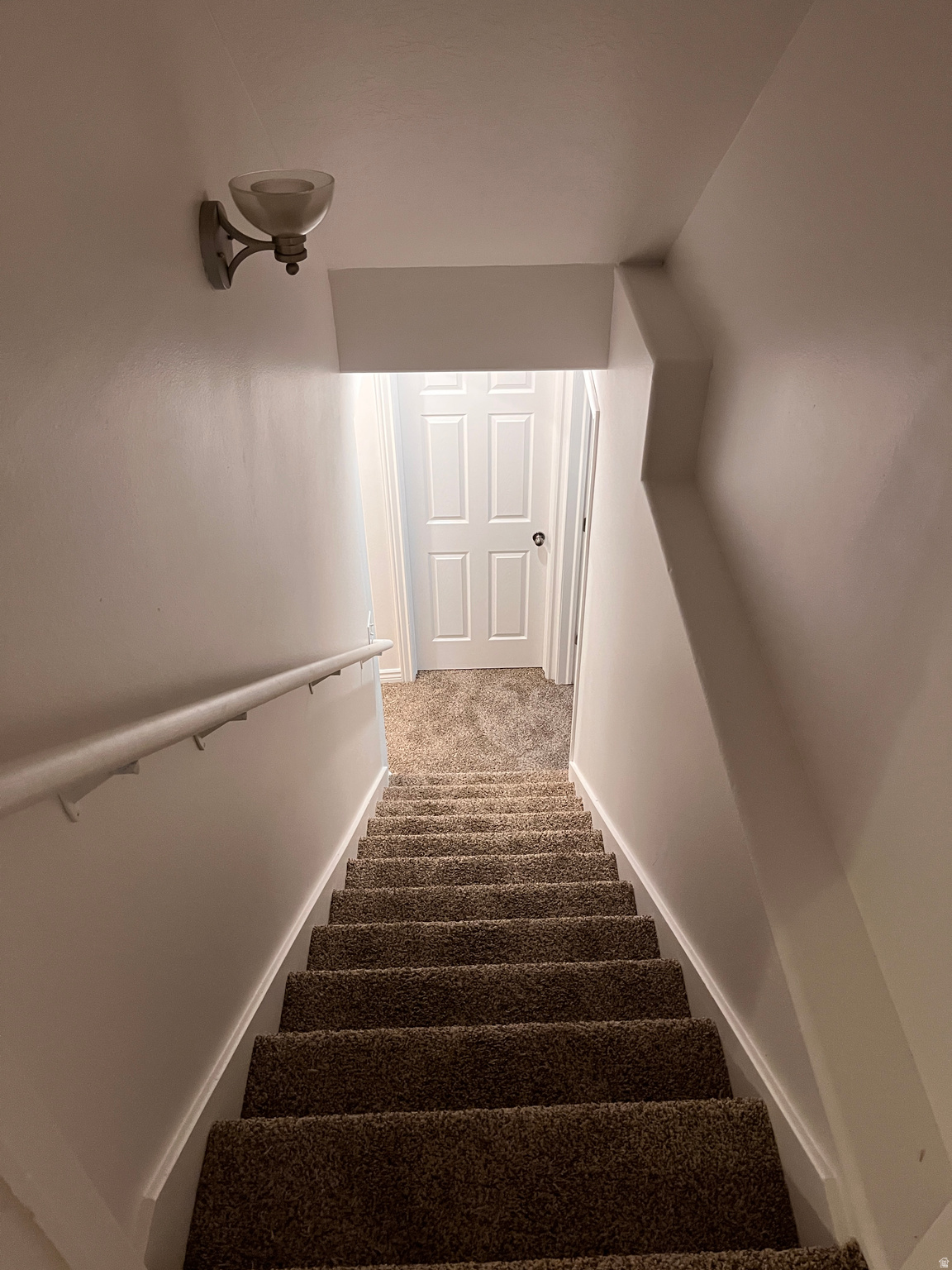 APPLE GROVE - Residential Lease