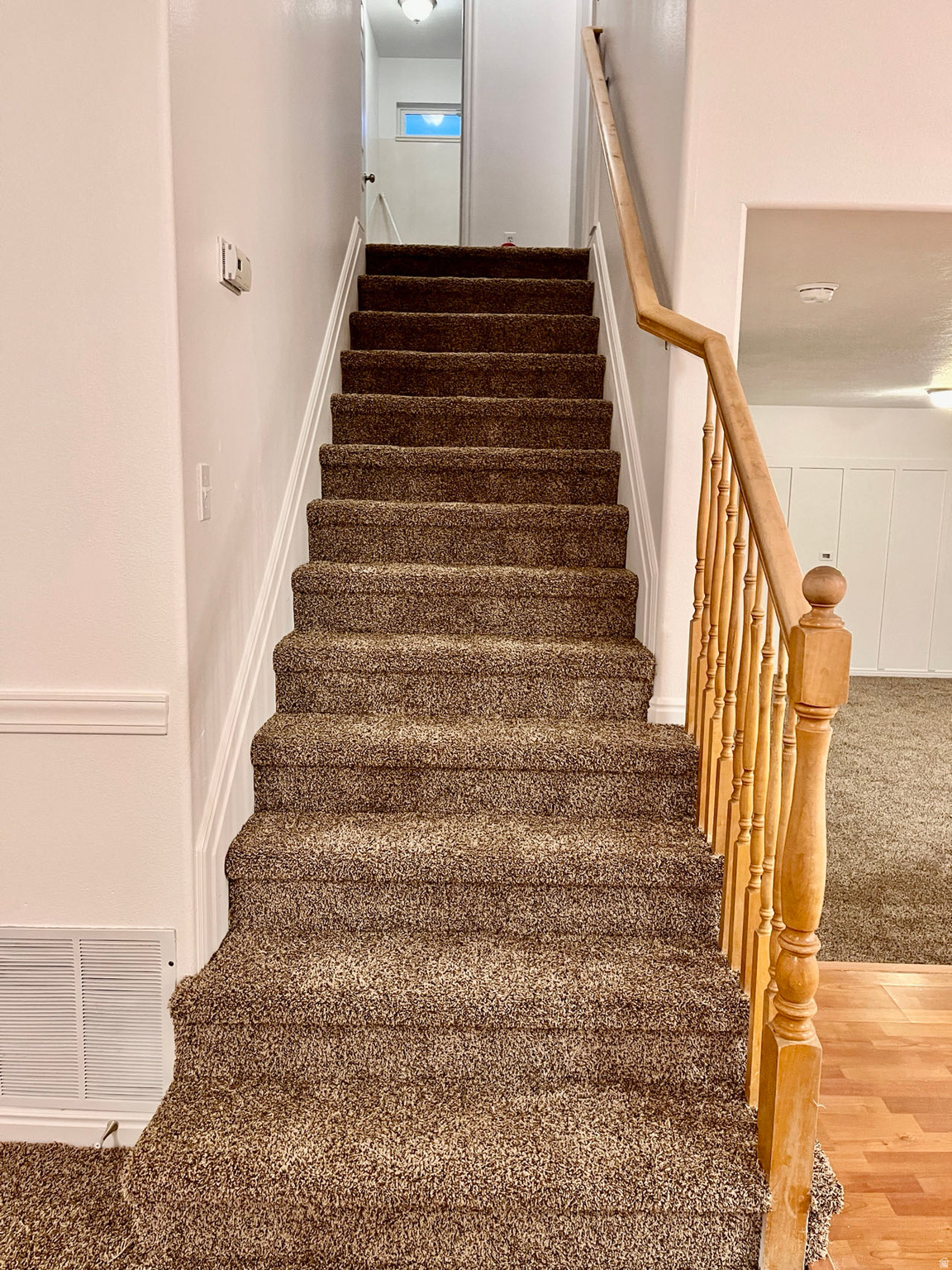 APPLE GROVE - Residential Lease