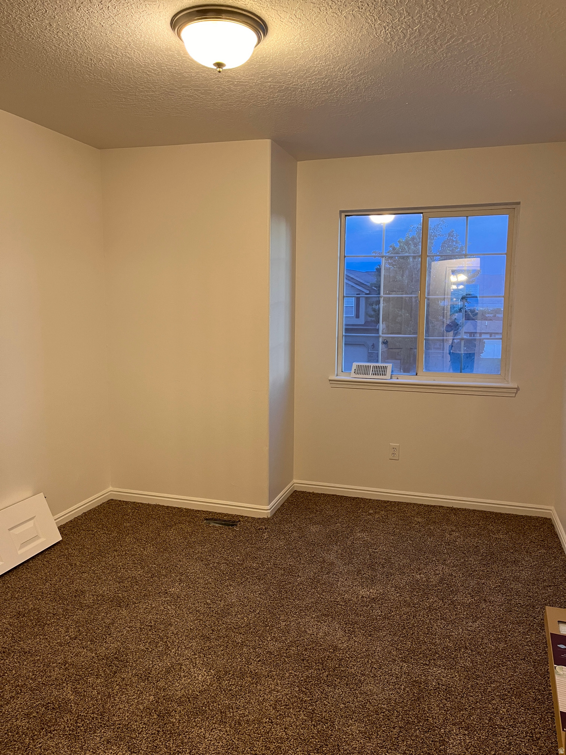 APPLE GROVE - Residential Lease