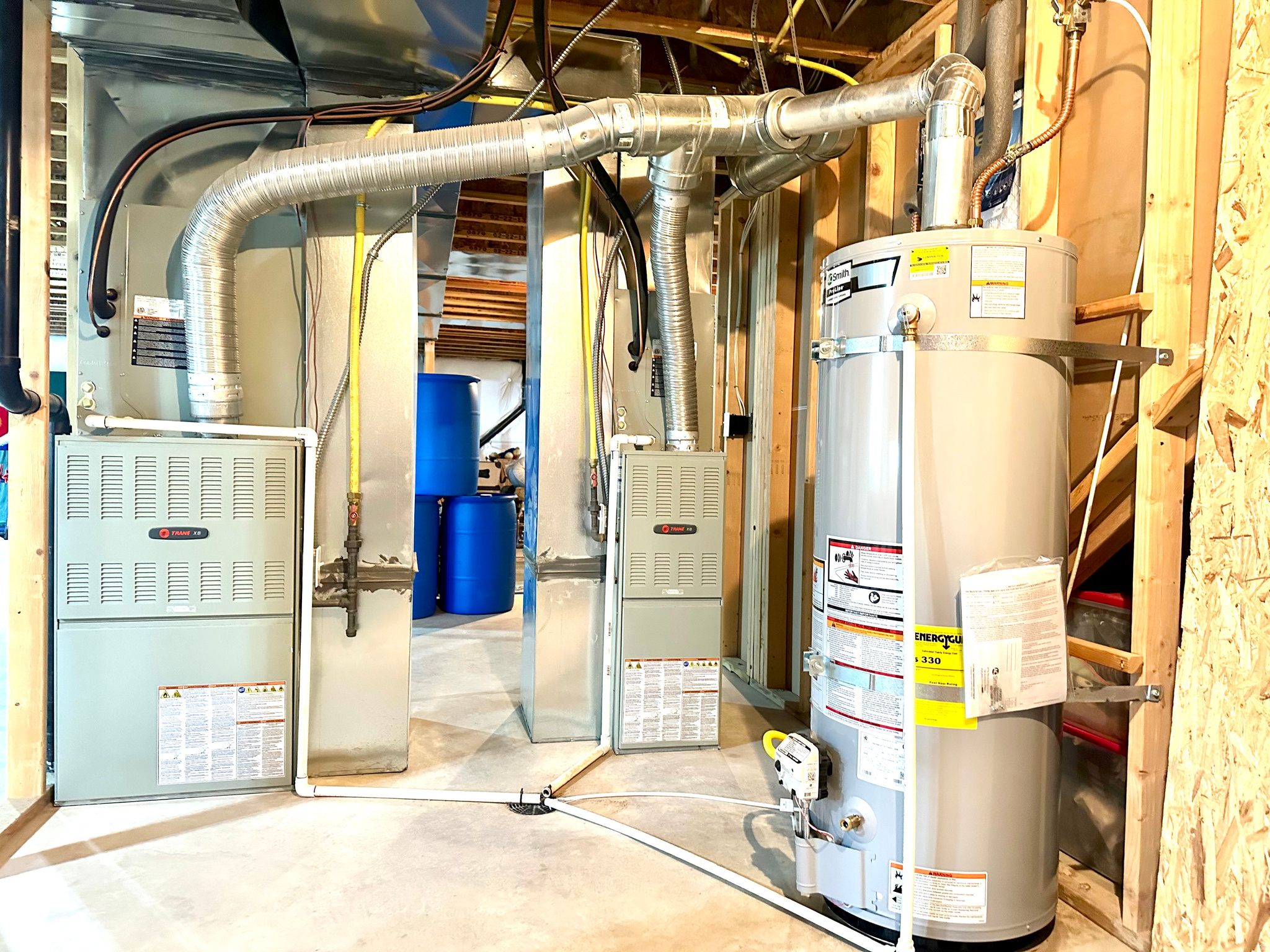 LUCKY ACRES - Residential