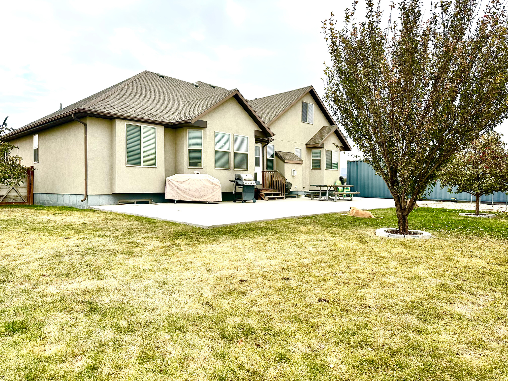 LUCKY ACRES - Residential