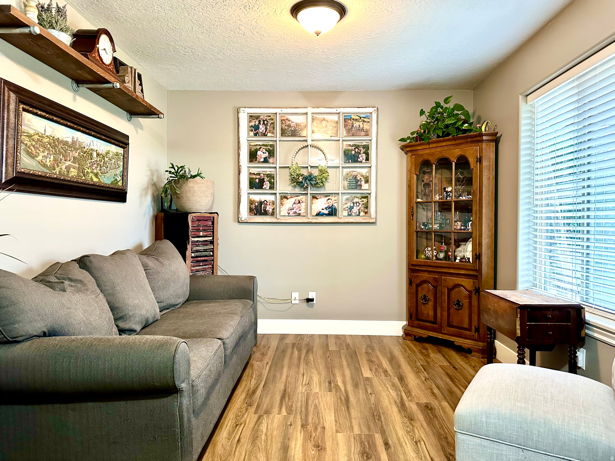 LUCKY ACRES - Residential