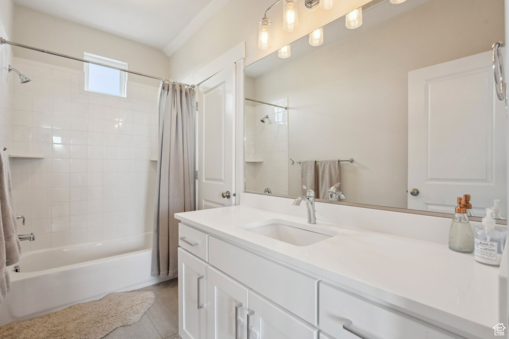 10713 S Lake Terrace Ave, South Jordan, Utah image 25