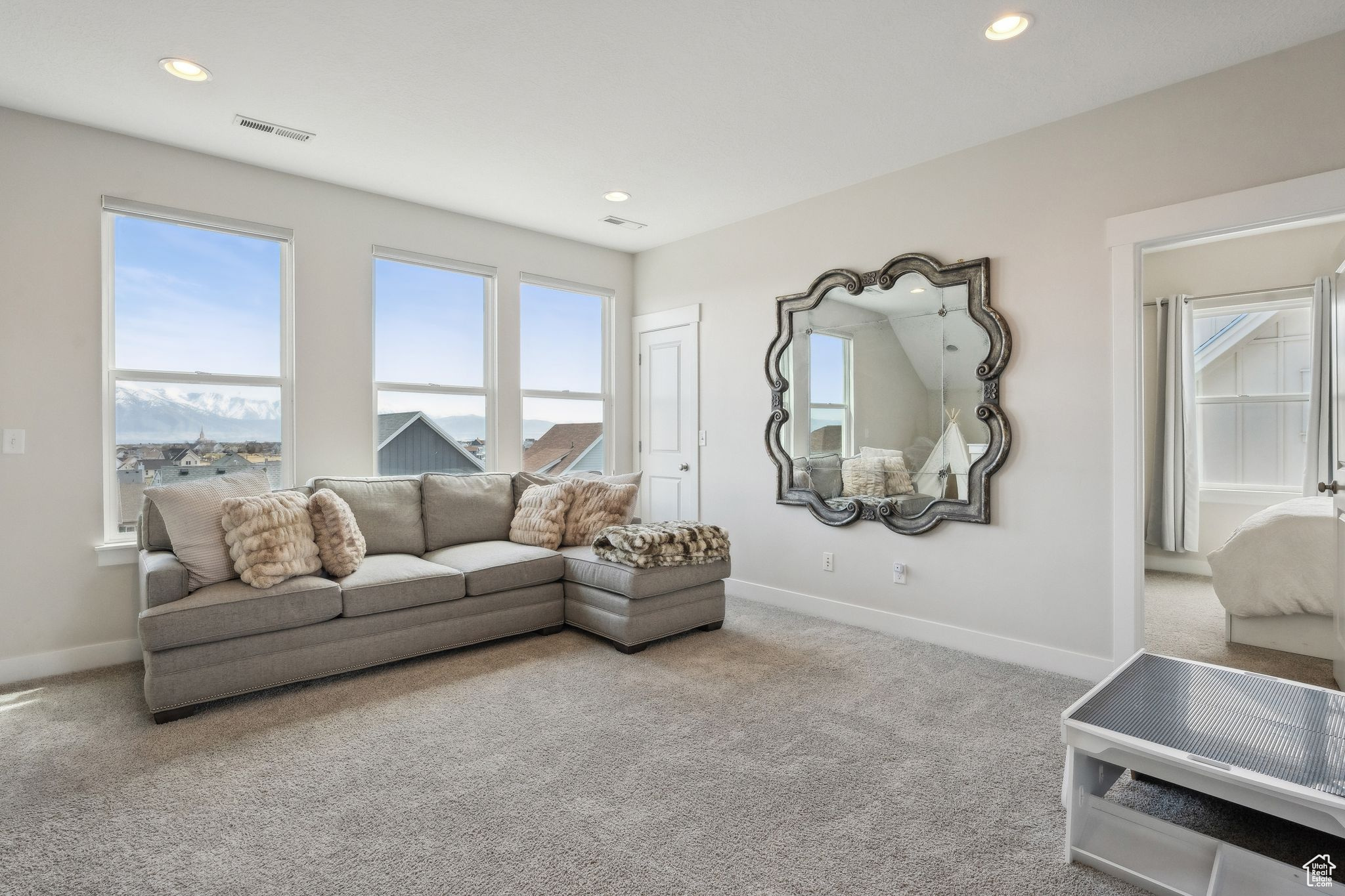 10713 S Lake Terrace Ave, South Jordan, Utah image 19