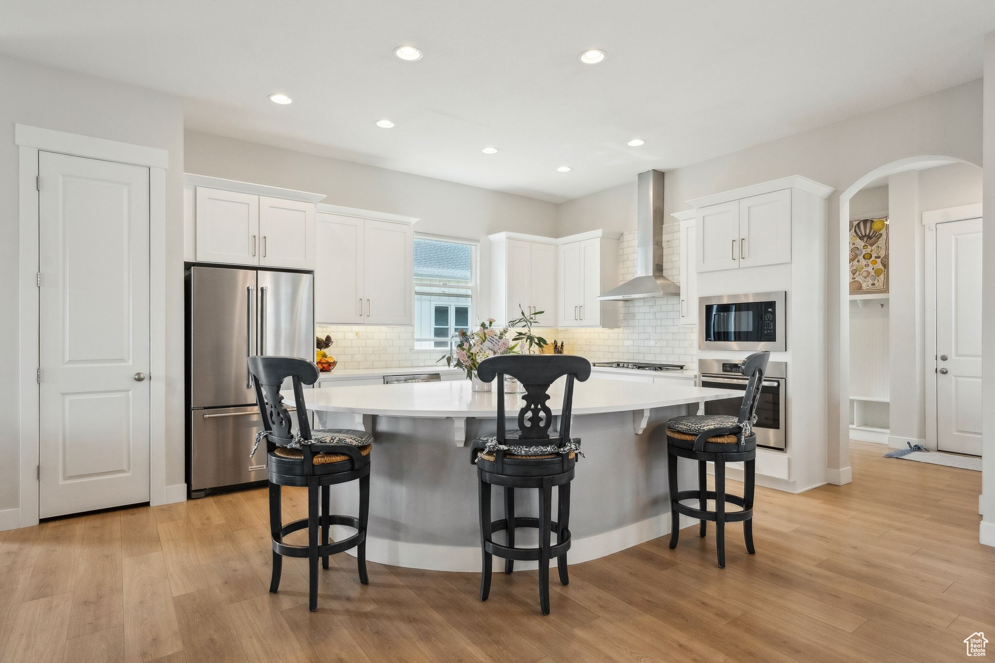 10713 S Lake Terrace Ave, South Jordan, Utah image 6