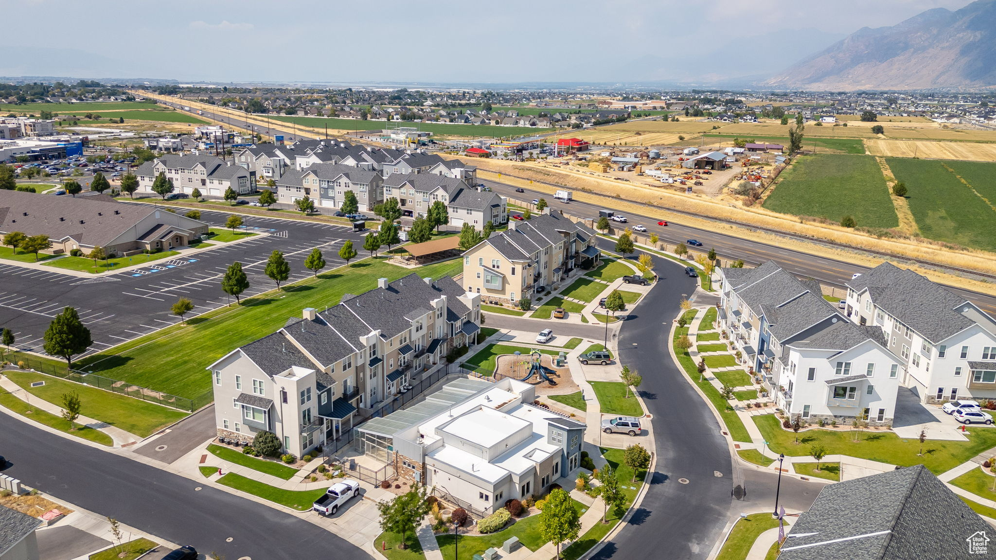 THE RIDGE - Residential