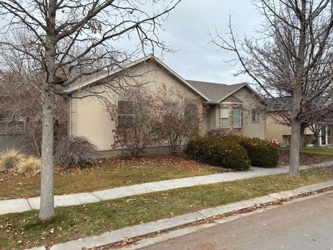 Tiny photo for 7657 N RANCHES PKWY, Eagle Mountain, UT 84005 (MLS # 2125623)