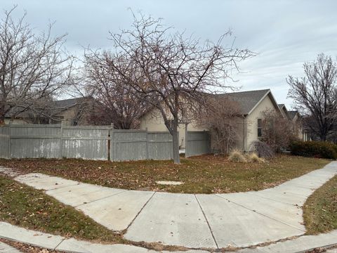 Tiny photo for 7657 N RANCHES PKWY, Eagle Mountain, UT 84005 (MLS # 2125623)