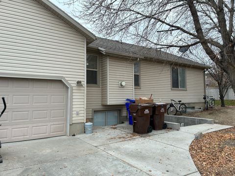 Tiny photo for 7657 N RANCHES PKWY, Eagle Mountain, UT 84005 (MLS # 2125623)