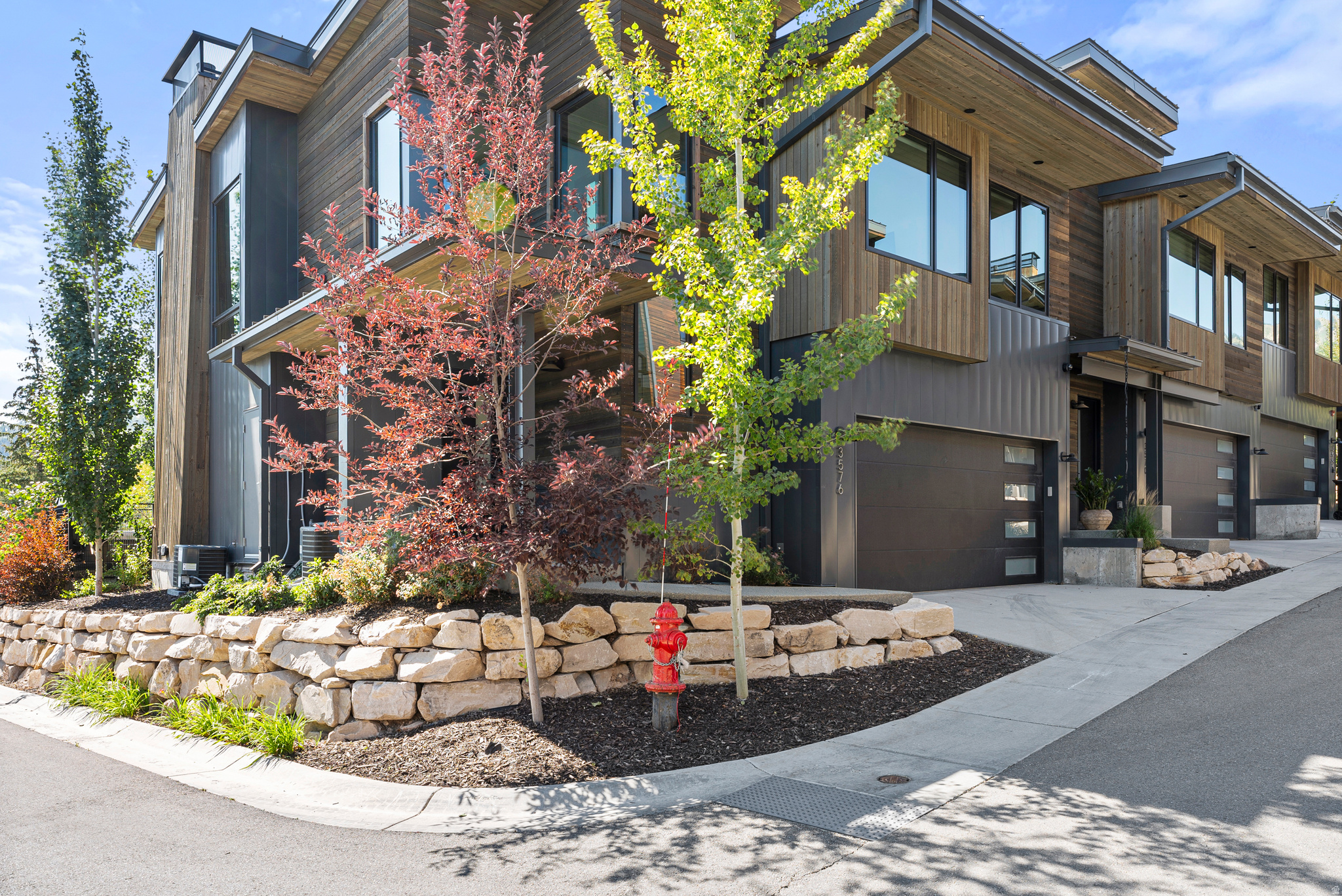 THE RIDGE AT CANYONS - Residential