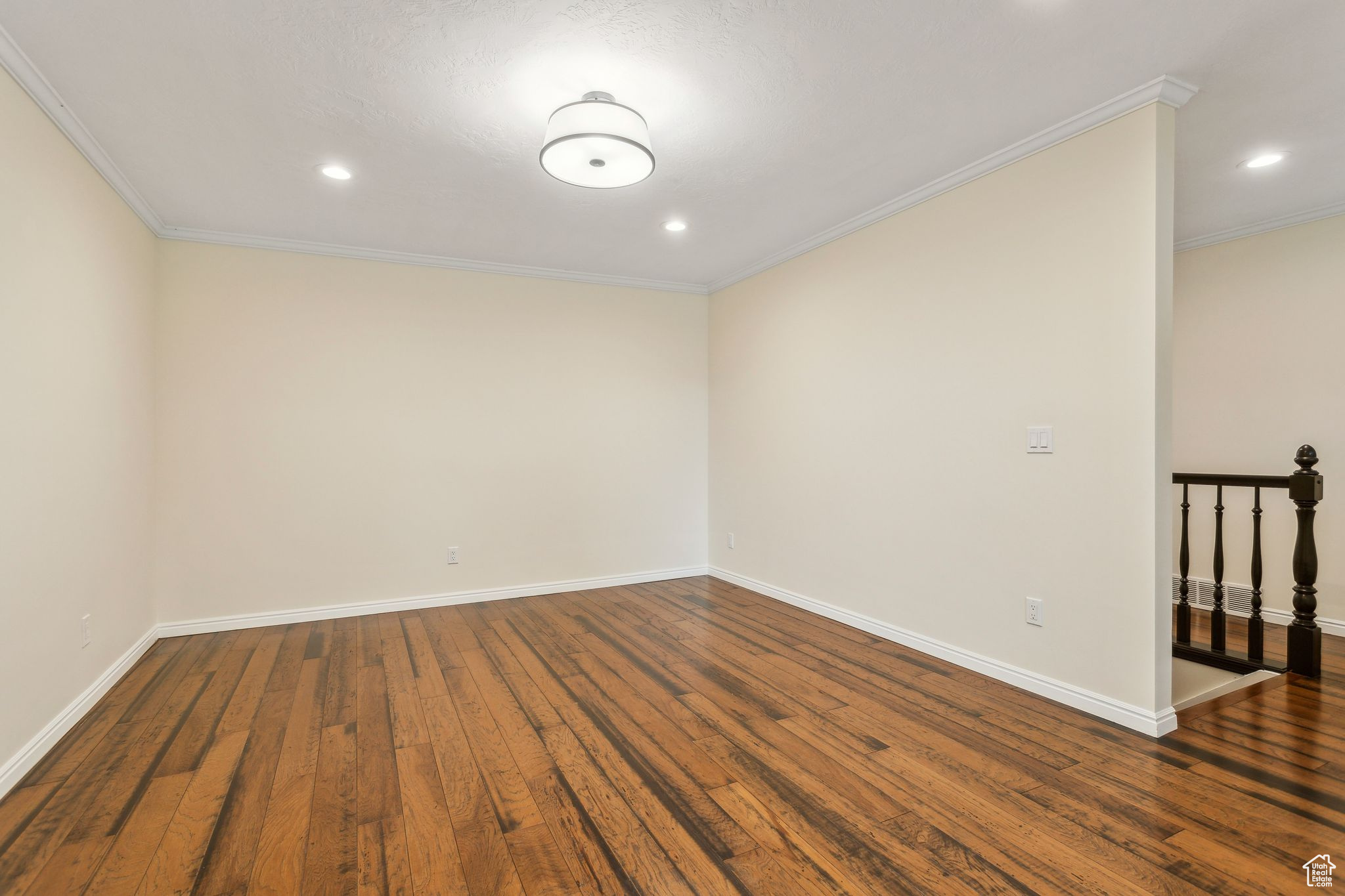 911 W Brookcrest Cir, South Jordan, Utah image 4