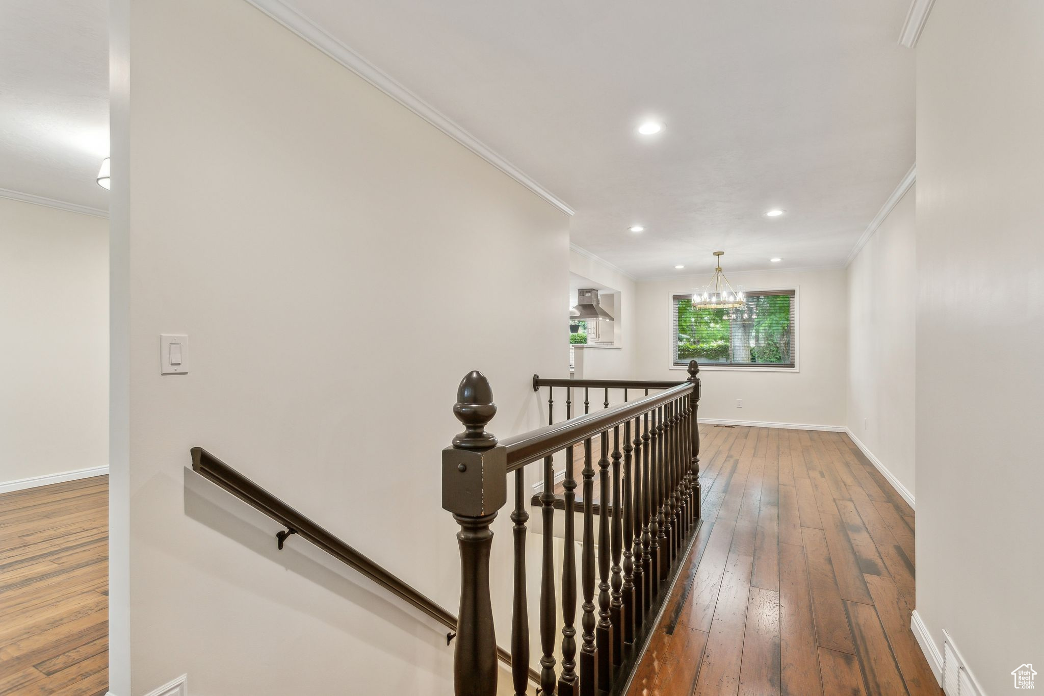 911 W Brookcrest Cir, South Jordan, Utah image 2
