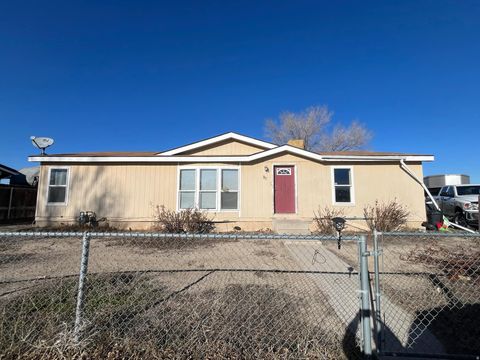Homes For Sale - 797 E Maple St<br/> Wellington, UT 84542