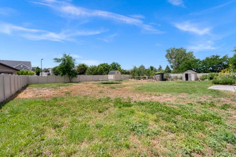 Tiny photo for 3233 W 1680 N, Clinton, UT 84015 (MLS # 2171052)