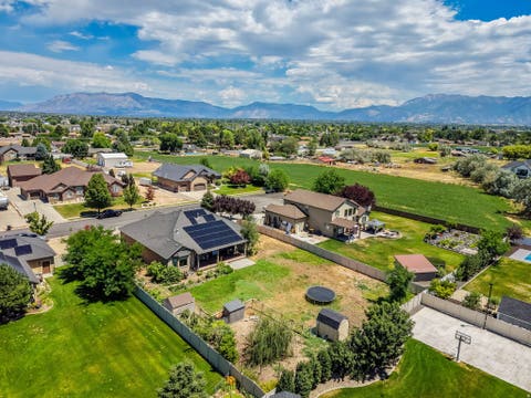 Tiny photo for 3233 W 1680 N, Clinton, UT 84015 (MLS # 2171052)