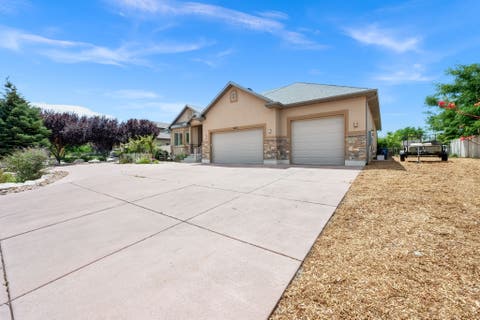 Tiny photo for 3233 W 1680 N, Clinton, UT 84015 (MLS # 2171052)