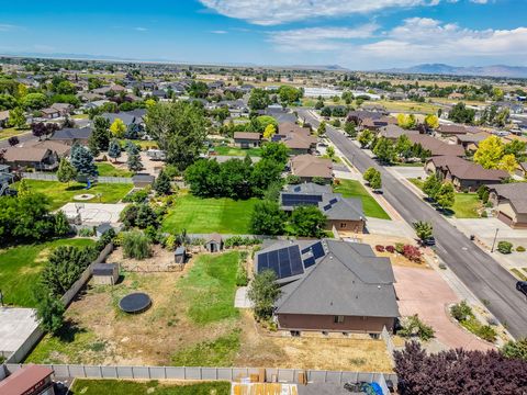 Tiny photo for 3233 W 1680 N, Clinton, UT 84015 (MLS # 2171052)