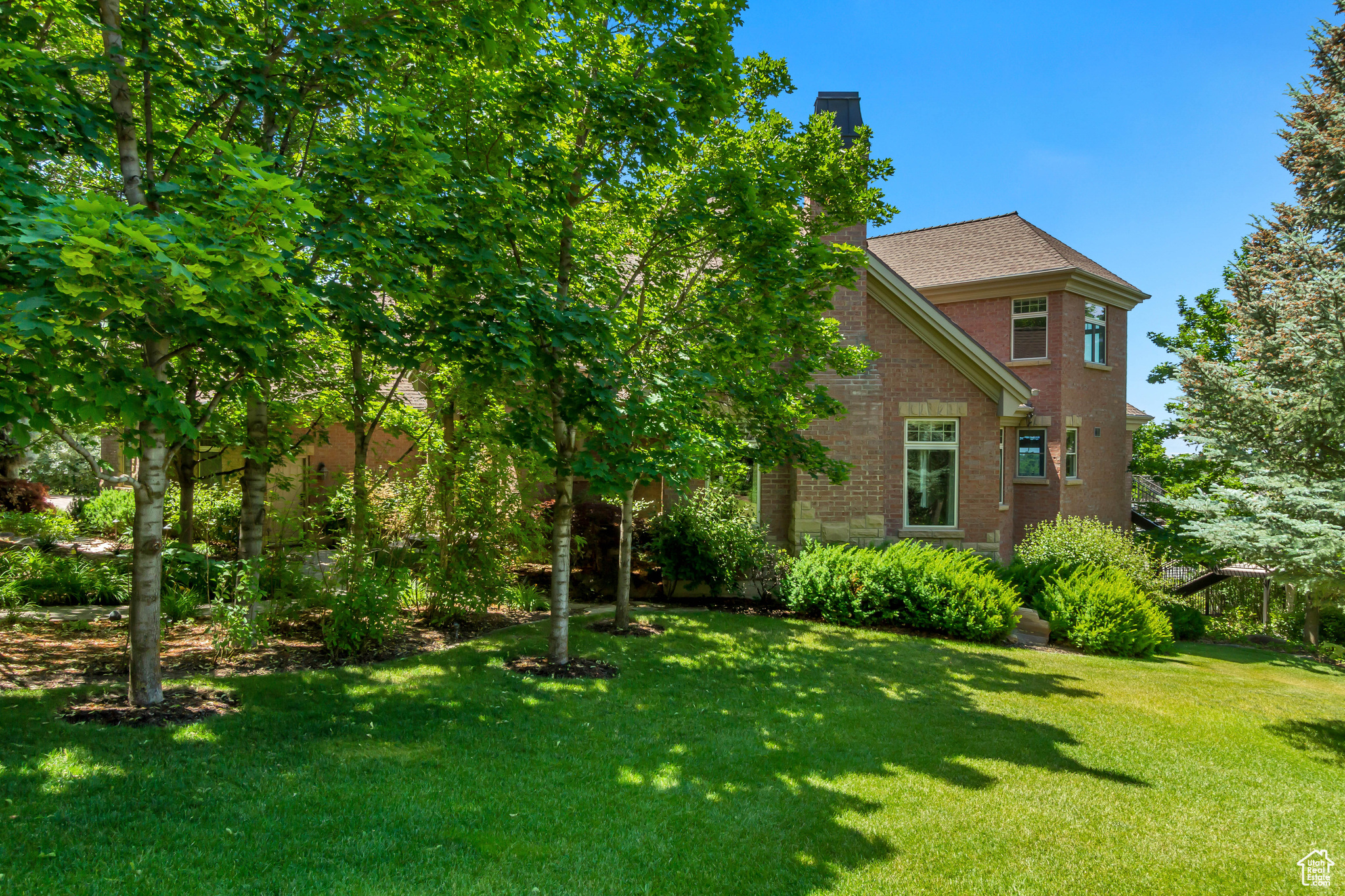 HOLLY VIEW ACRES - Residential