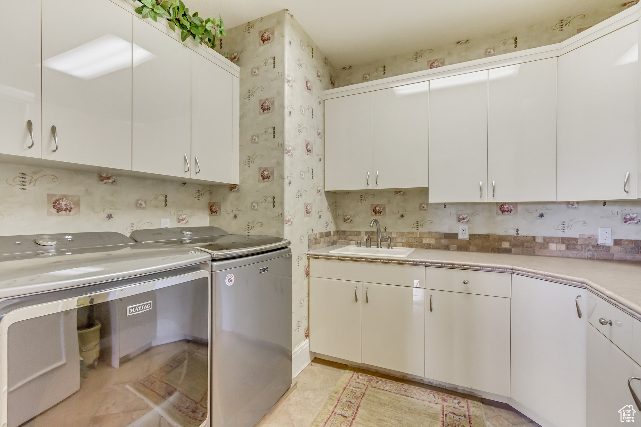 HOLLY VIEW ACRES - Residential