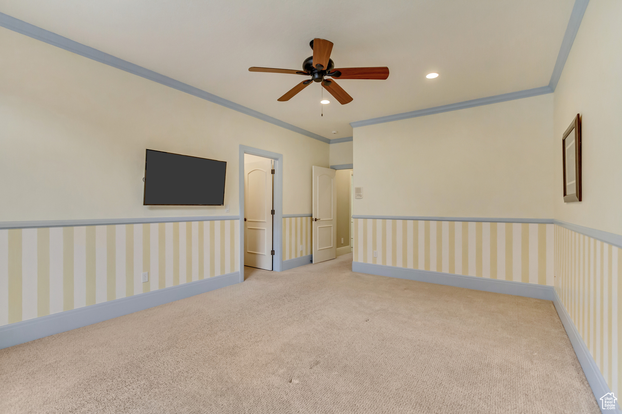 HOLLY VIEW ACRES - Residential